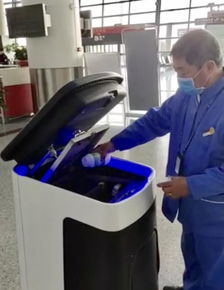 深蘭在行動 AI智能洗地機器人入場，開啟清潔消毒服務新紀元